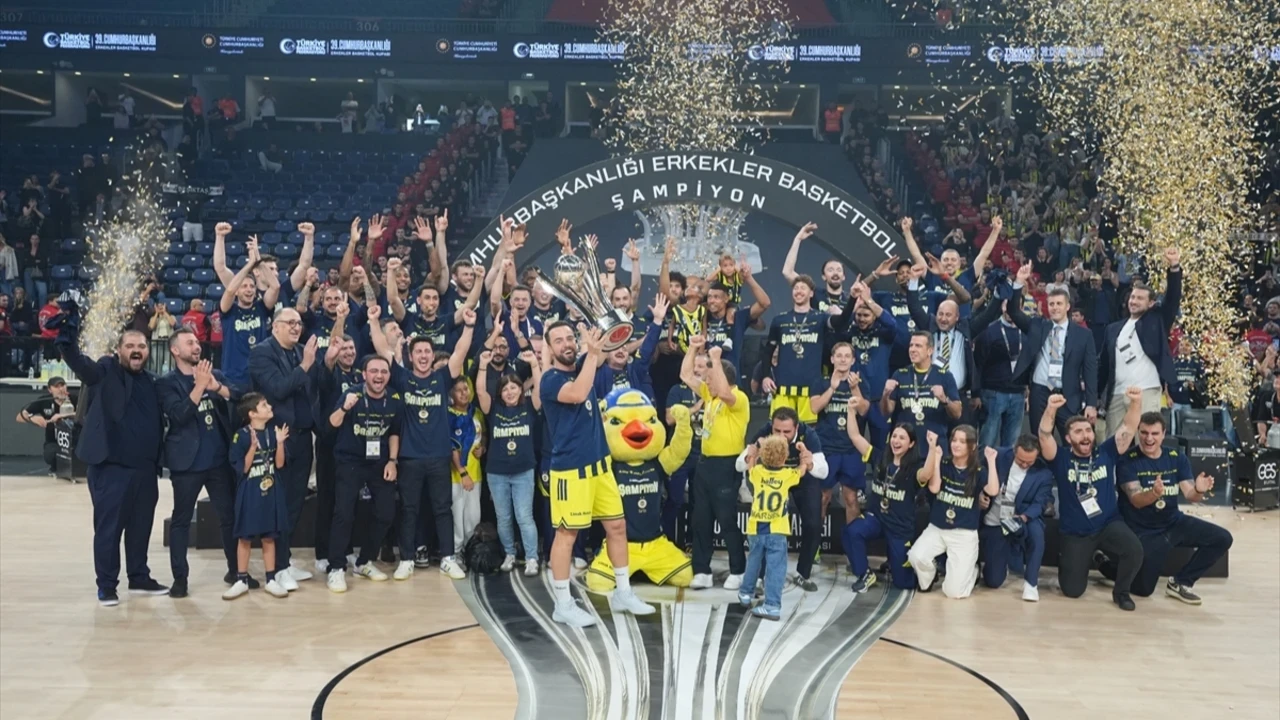 Fenerbahçe Tarfin, Cumhurbaşkanlığı Kupası’nın sahibi oldu