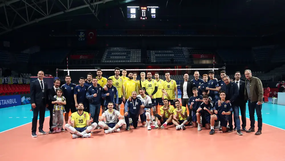 Fenerbahçe Medicana, Efeler Ligi’nde Sezonu Ziraat Bankkart Maçıyla Açıyor