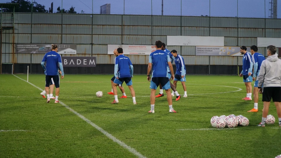 Çaykur Rizespor, Fenerbahçe mesaisine devam etti