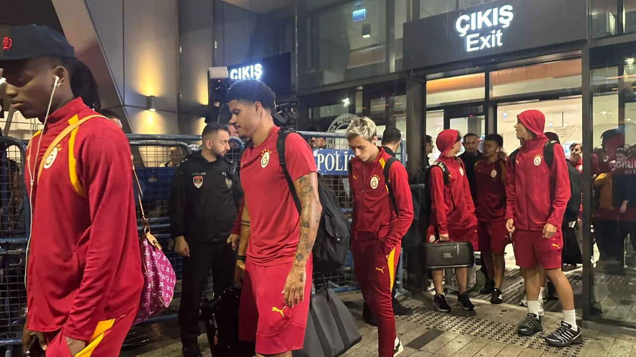 Galatasaray Trabzon'a geldi! Trabzonspor maçı öncesi kadroda dikkat çeken eksikler