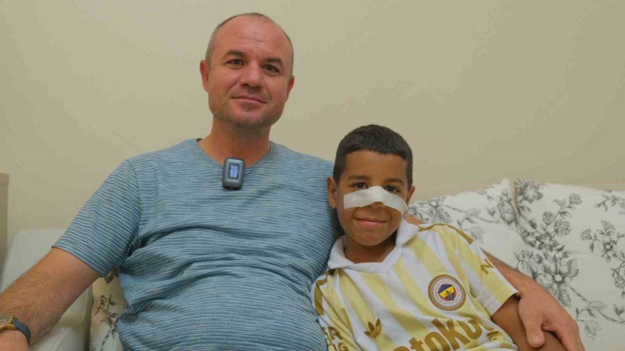 Karaman’da 9 yaşındaki Abdullah, narkozun etkisiyle Fenerbahçe - Galatasaray derbisini anlatmaya başladı