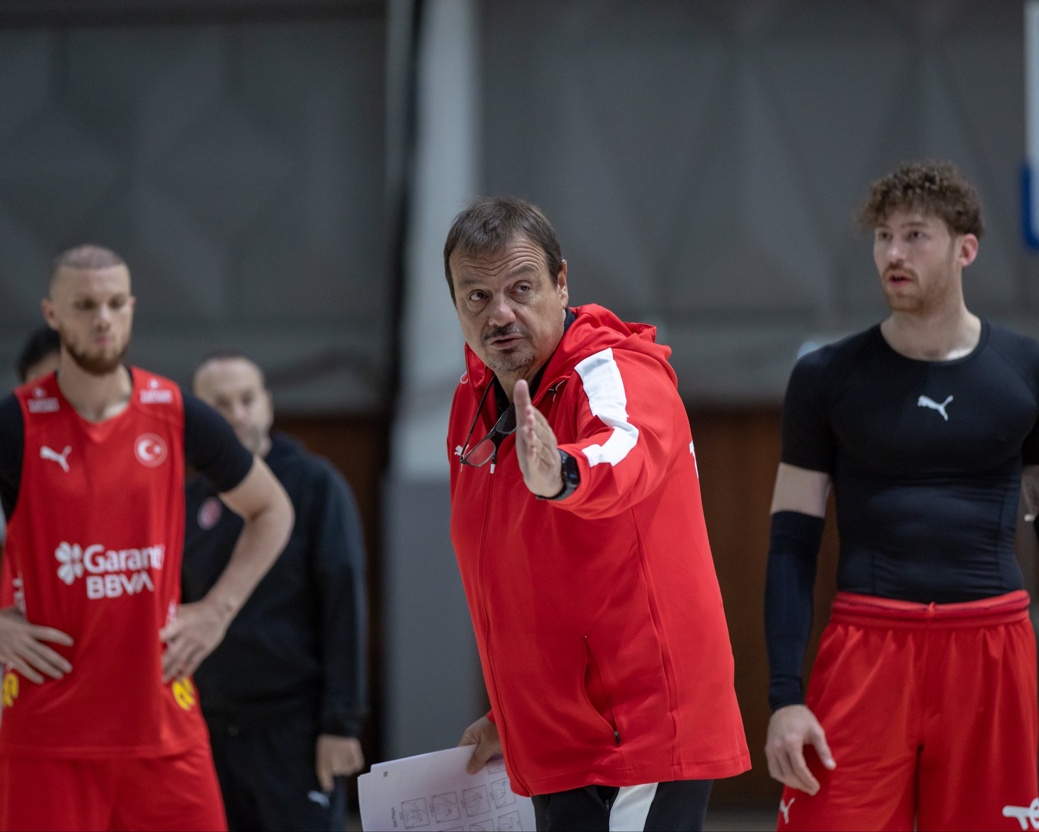 Ataman: Türk milleti için en iyisini vermeye çalışıyor