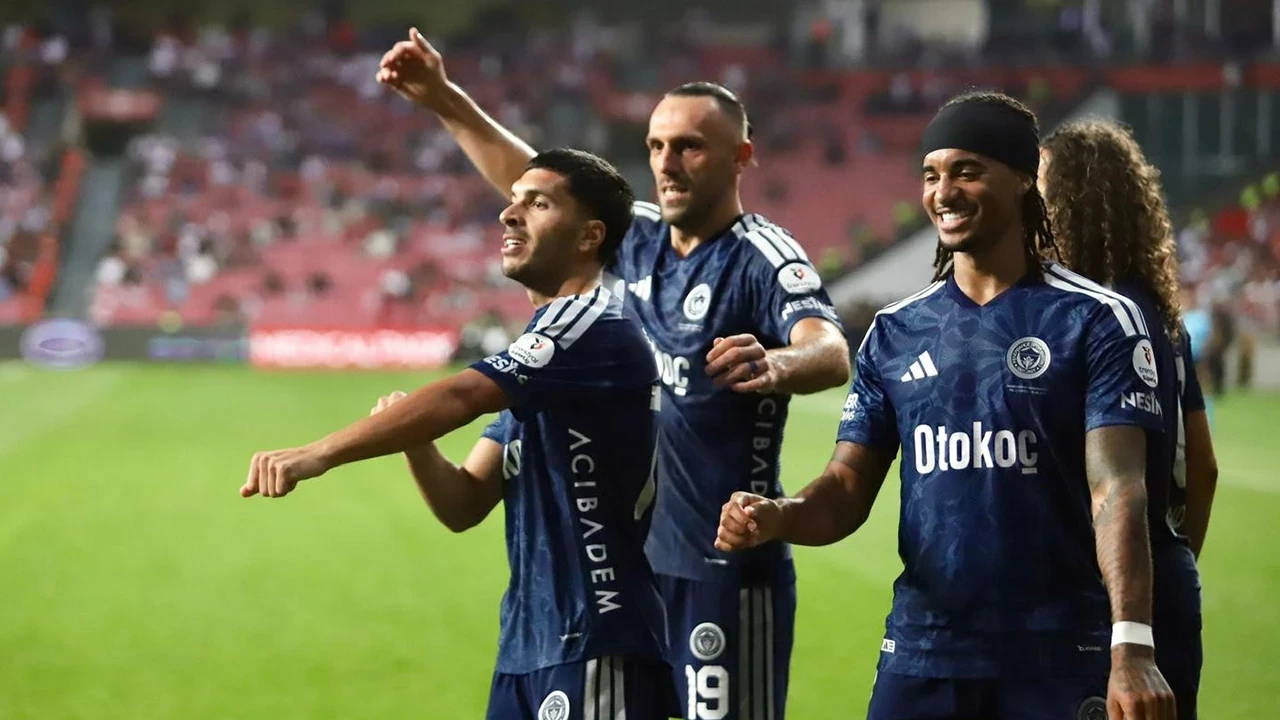 Archie Brown'dan Beşiktaş taraftarına derbi mesajı: 'Umarım hazırsınızdır'
