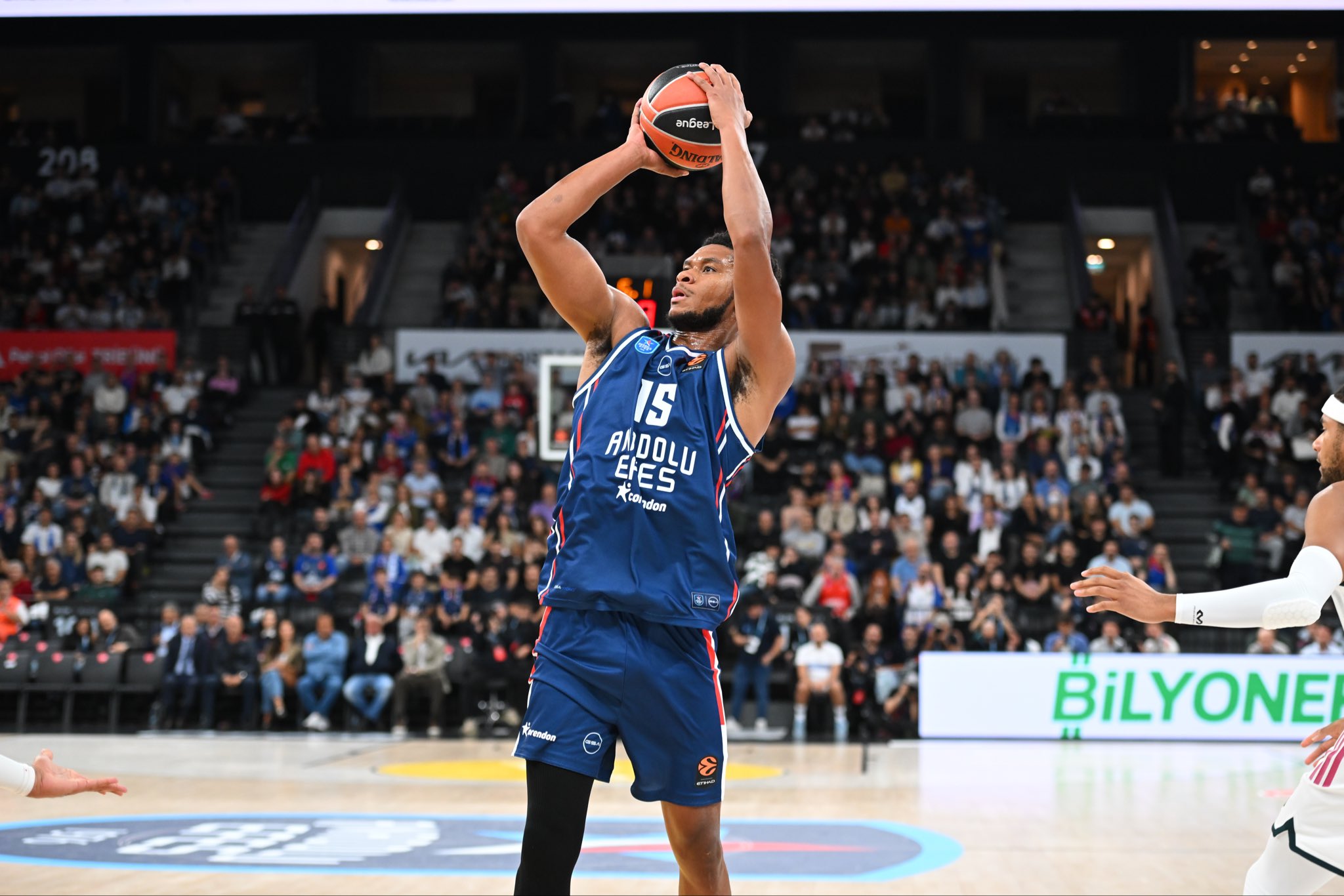 Anadolu Efes’ten PJ Dozier açıklaması