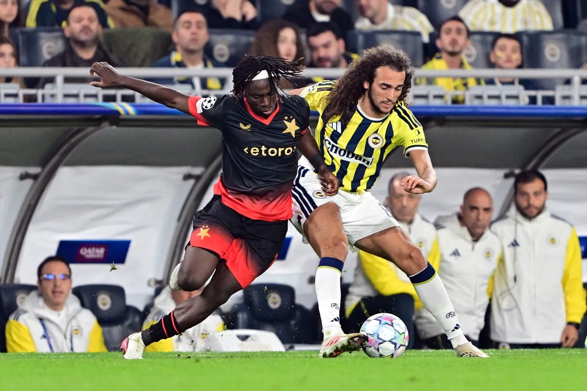 Fenerbahçe'den UEFA Şampiyonlar Ligi'nde beraberlik