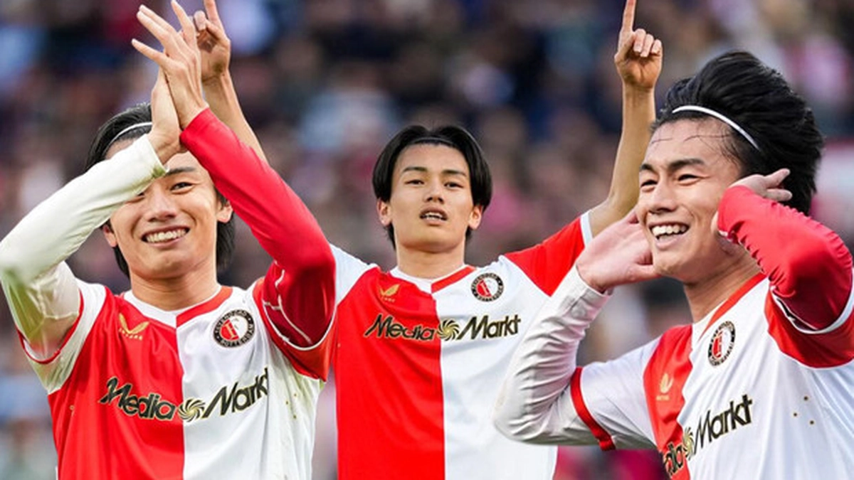 Fenerbahçe Ayase Ueda’yı Kadrosuna Katmak İçin Pazarlıklara Başladı