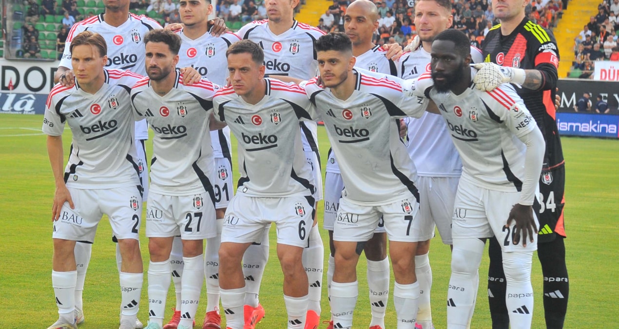 Beşiktaş'ın eski yıldızı kramponlarını astı