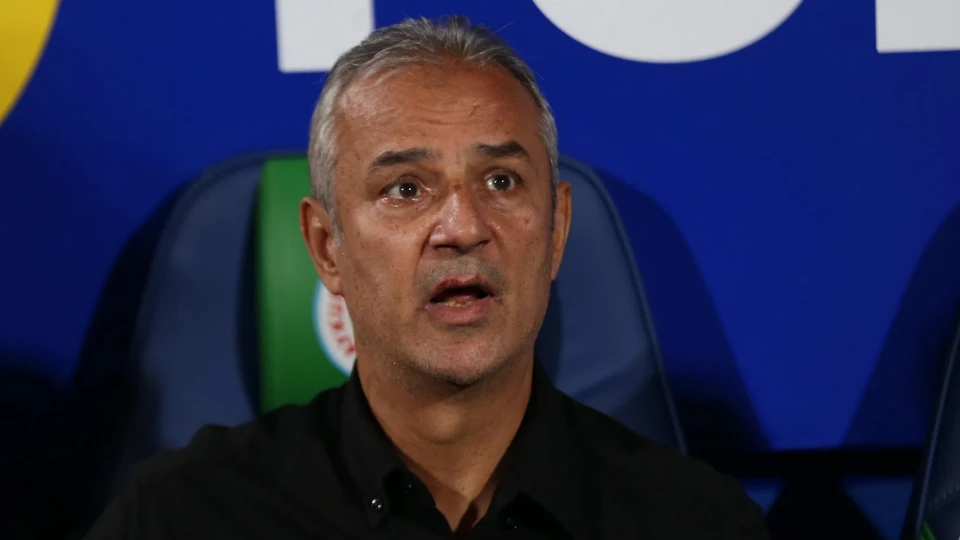 İsmail Kartal'dan Aston Villa maçı mesajı: Bütün konsantrasyonumuz o maçta olacak
