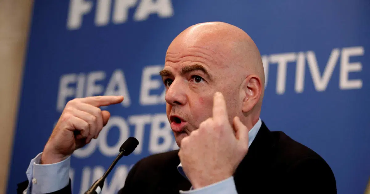 Infantino'ya yeni suçlama. "UEFA döneminde yasak aşk yaşadı, ayrılık tazminatı ödedi"