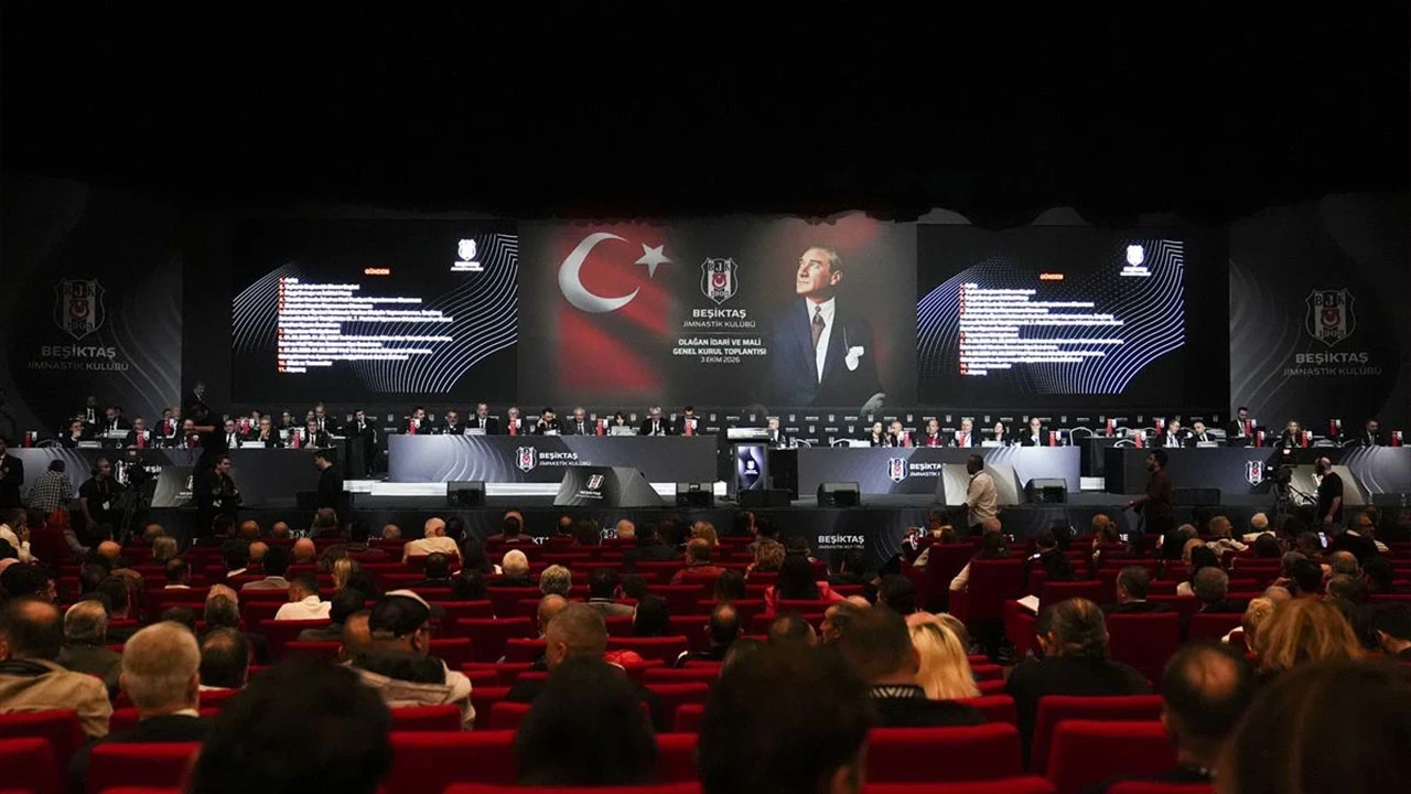 Beşiktaş’ta seçim günü: Serdal Adalı’dan dikkat çeken “yeni dönem” mesajı
