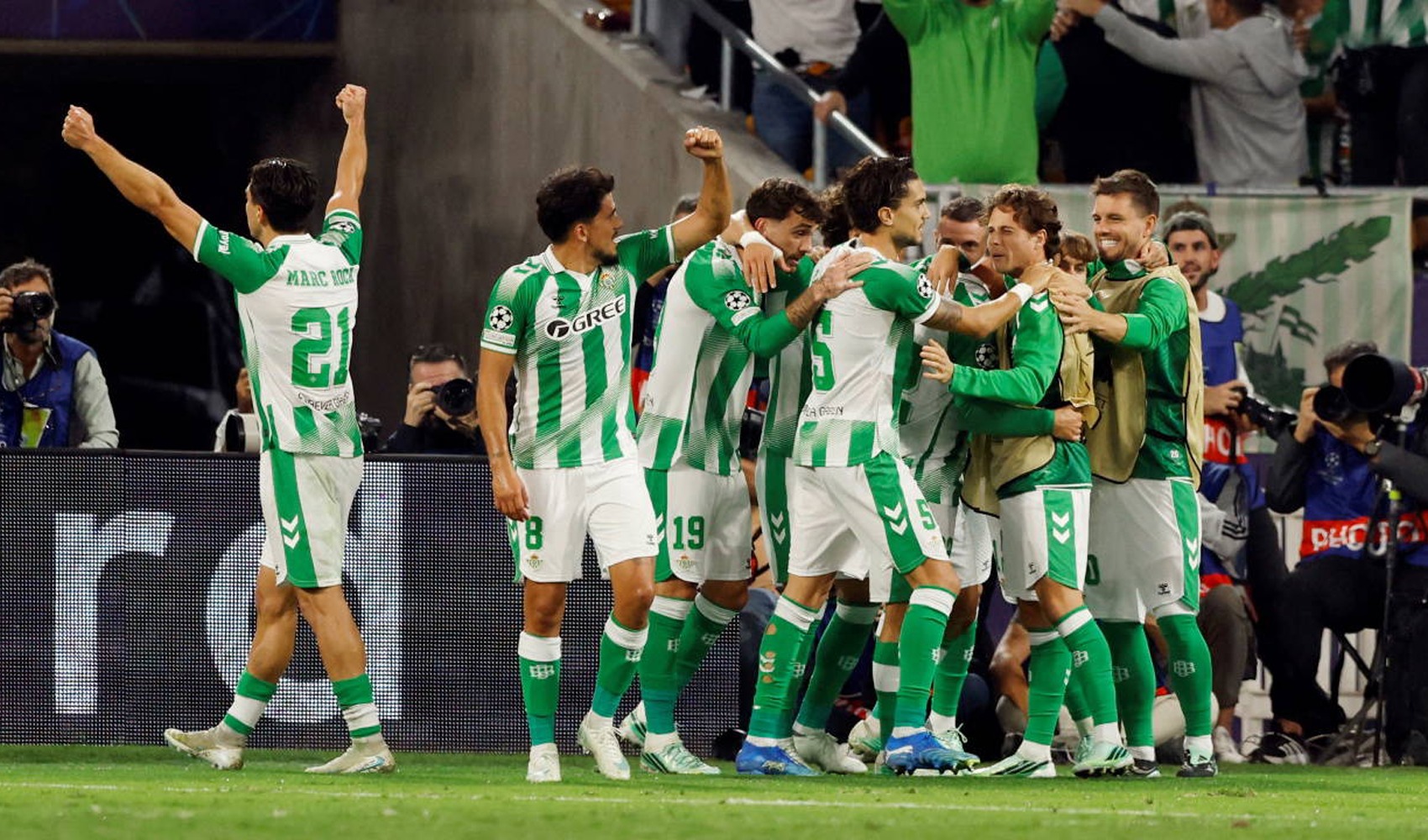 Real Betis, Feyenoord'u Isco'nun penaltı golüyle geçti: Şampiyonlar Ligi'nde 3'te 3