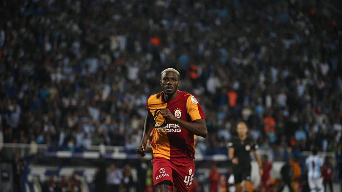 Victor Osimhen, Galatasaray'da en golcü 3. yabancı oldu!