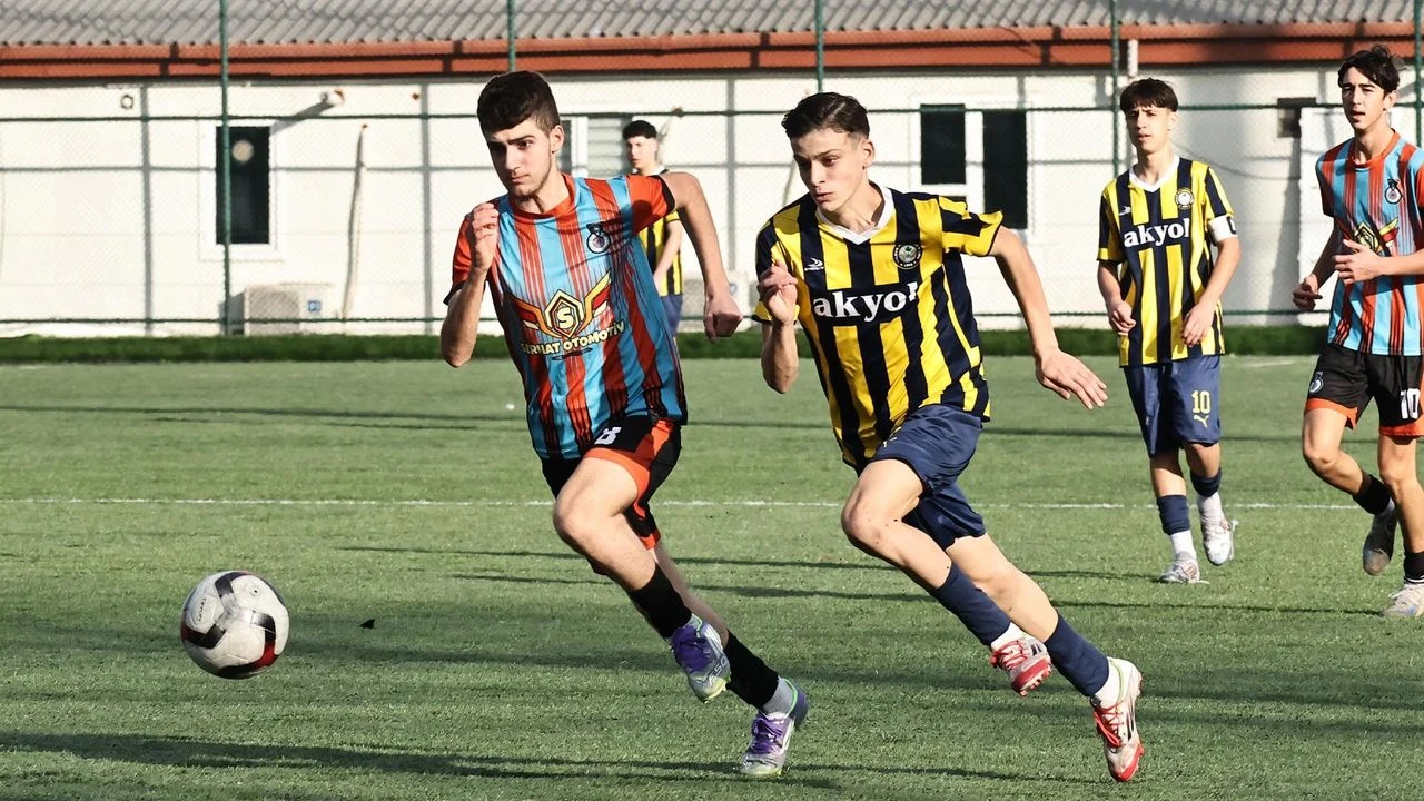 Amatör Futbol Lisans ve Transfer Ücretlerini Çileden Çıkarttı
