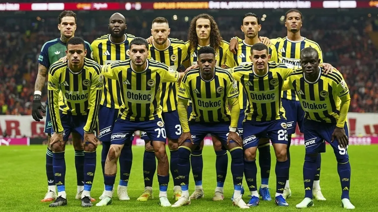 Fenerbahçe'den yeni sezon hamlesi! Dördüncü forma belli oldu