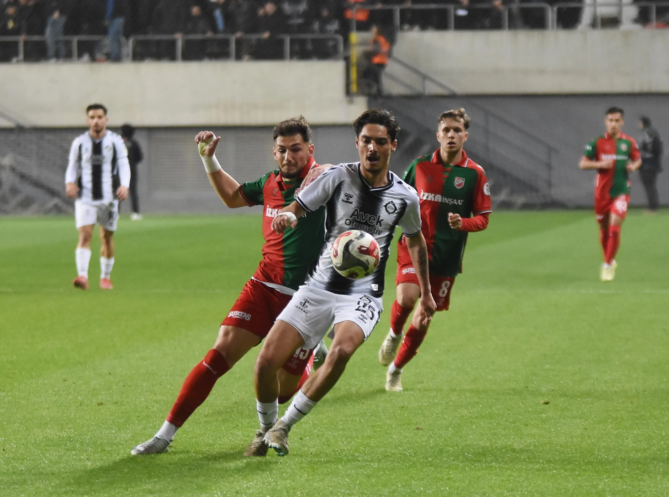 Altay’da eksik kadroya iki takviye! Alacaklarını istediler, takıma döndüler