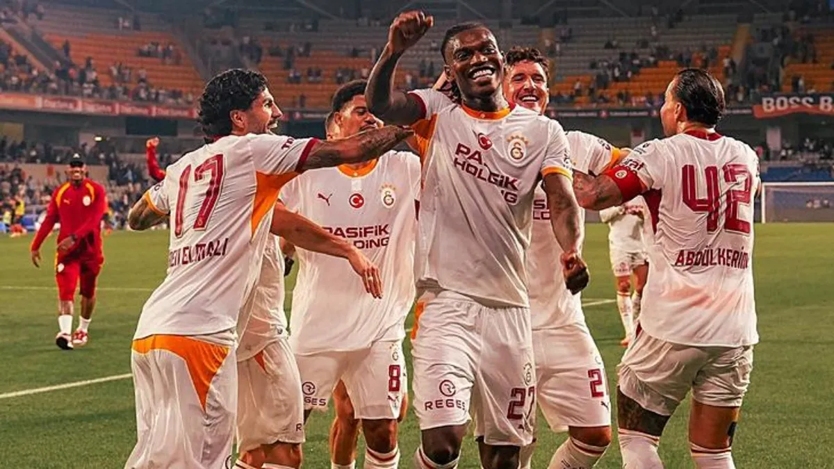 Okan Buruk’tan Lizbon’da mecburi revizyon! İşte 11’ler