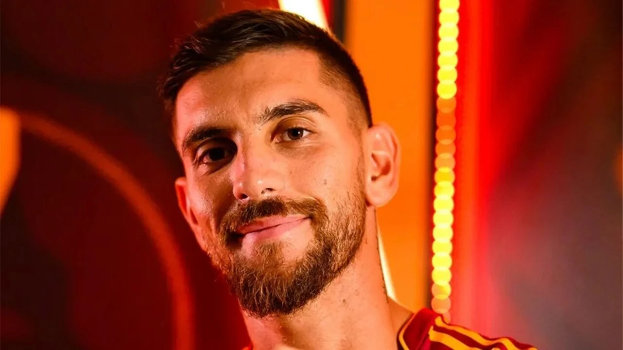 Beşiktaş ve Trabzonspor transferde karşı karşıyaydı! Yıldız oyuncudan ret