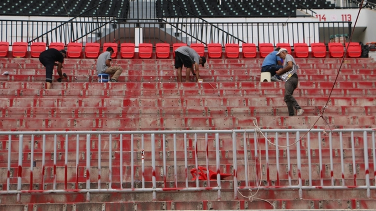 Diyarbakır Stadyumu Süper Lig Sezonuna Hazır: Vali Zorluoğlu İnceledi