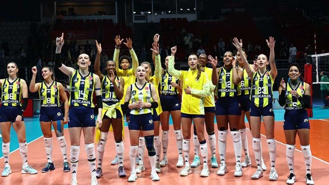 Fenerbahçe’den Eczacıbaşı karşısında geri dönüş