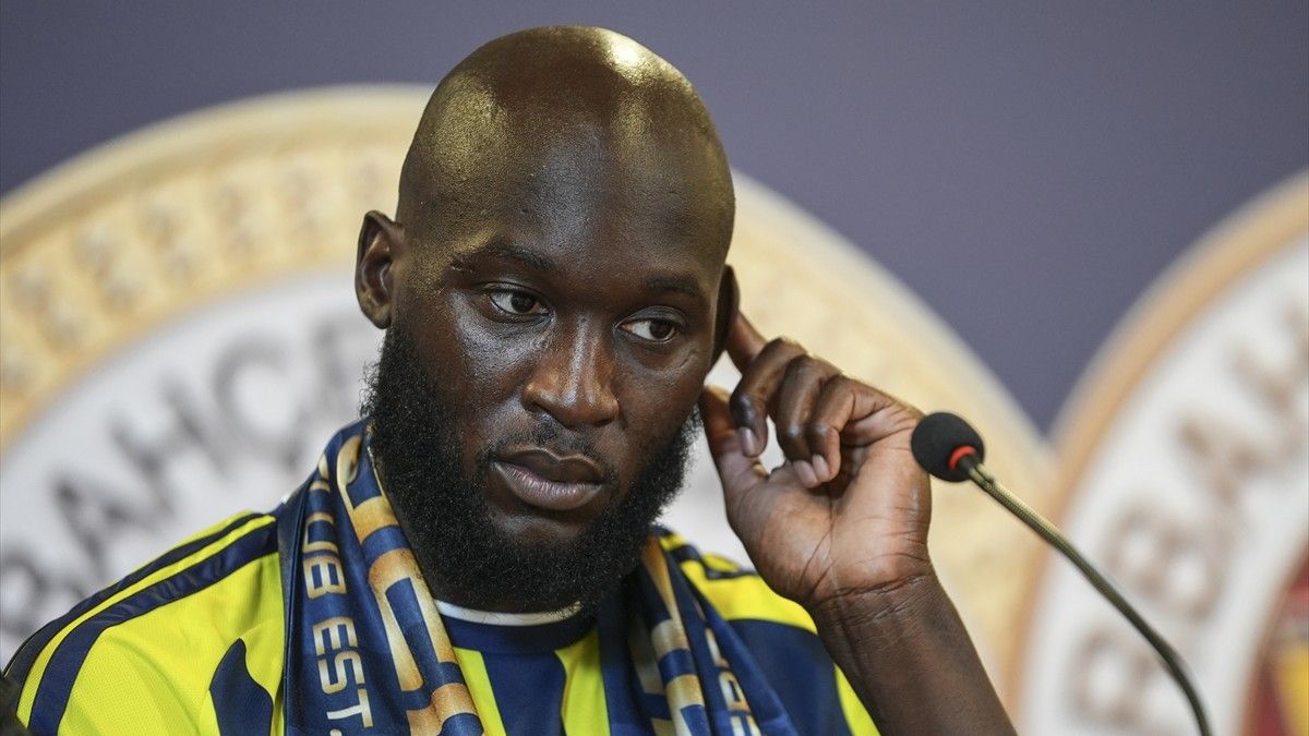 Fenerbahçe’nin Şampiyonlar Ligi kadrosunda değişiklik! Lukaku kararı...