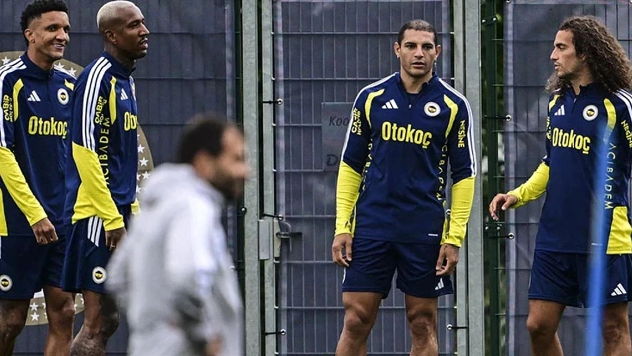 Fenerbahçe teklifi duyar duymaz 1 saniye bile düşünmedi: Masadan kalktı