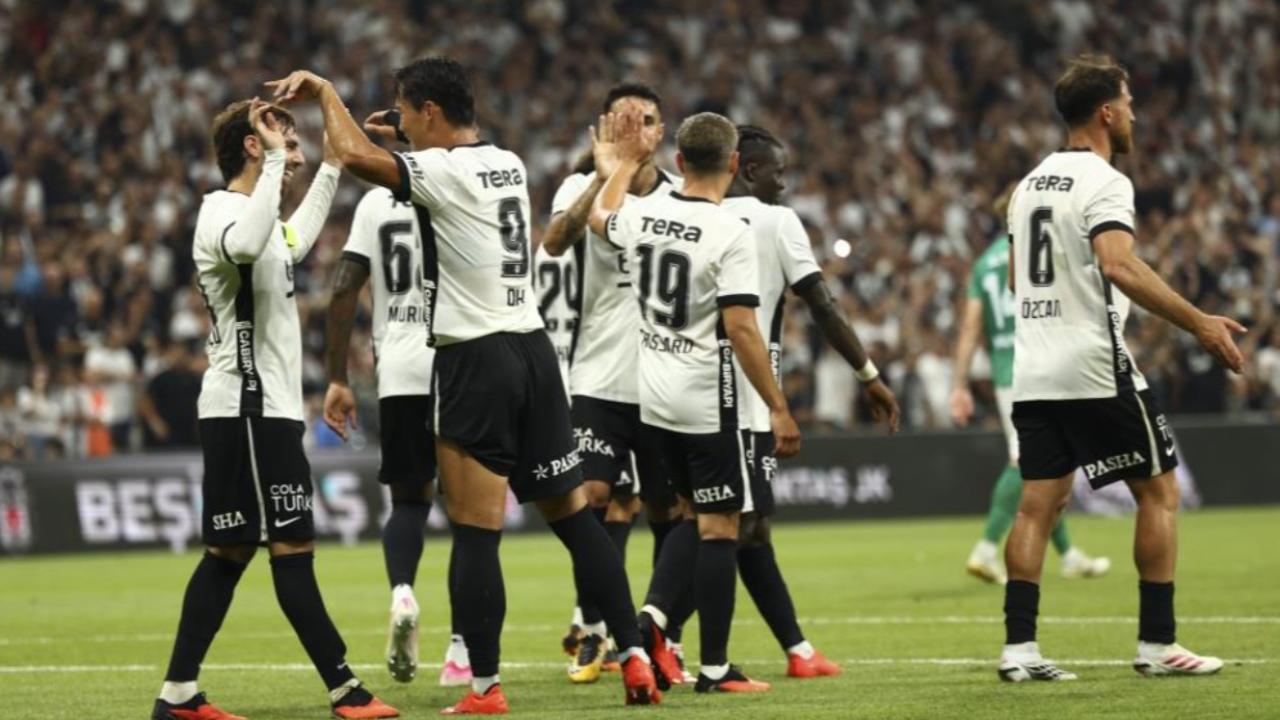 Beşiktaş, Avrupa Ligi kapısını araladı
