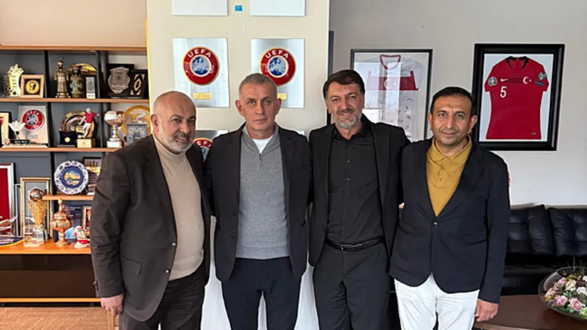 Kayserispor Başkanı Çamlı'dan Hacıosmanoğlu'na ziyaret
