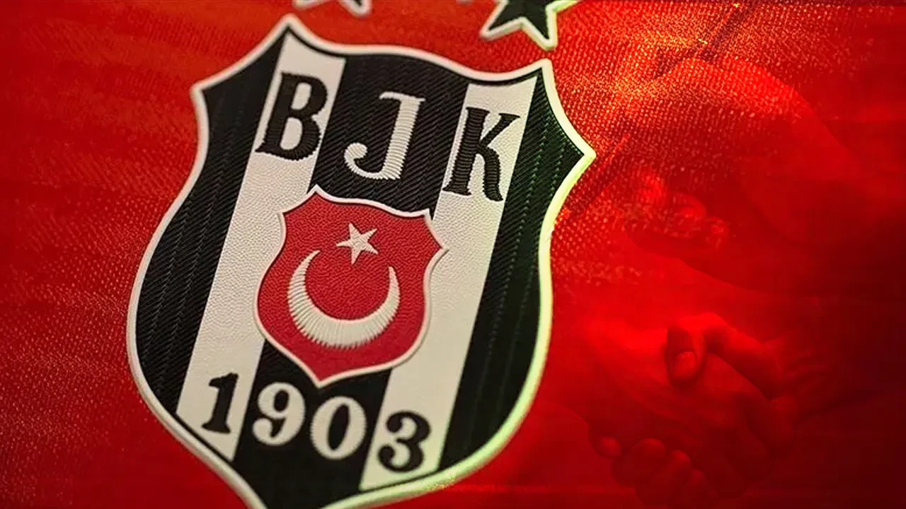 Beşiktaş’tan orta saha operasyonu! Genç yıldızın menajeri İstanbul'a geldi