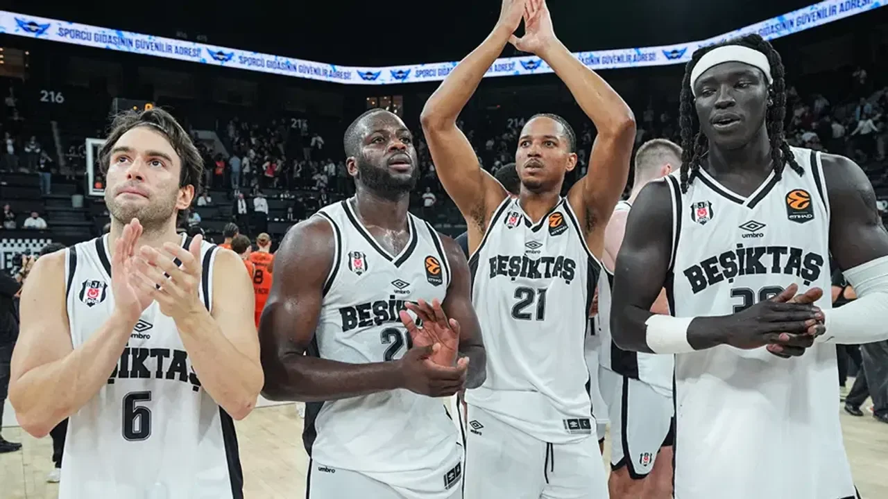 Anadolu Efes-Beşiktaş derbisi Basketbol Süper Ligi’nde canlı yayınlanacak
