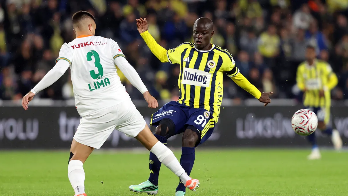 Fenerbahçe'den derbi öncesi gövde gösterisi! Alanyaspor'a 3 gol