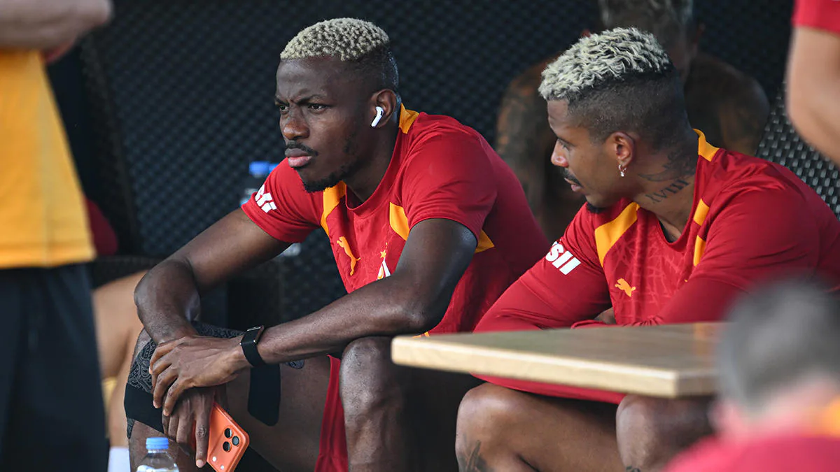 Galatasaray'da Victor Osimhen Transferinde Kritik Karar: Transfer Hattında Kriz