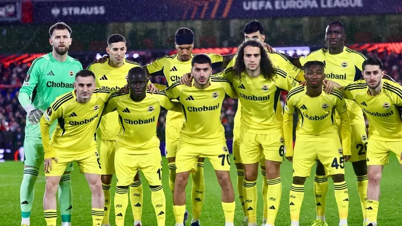 Fenerbahçe'den Trabzonspor'a transfer iddiası: "Hayırlı olsun" diyerek duyurdu | Futbol Haberleri