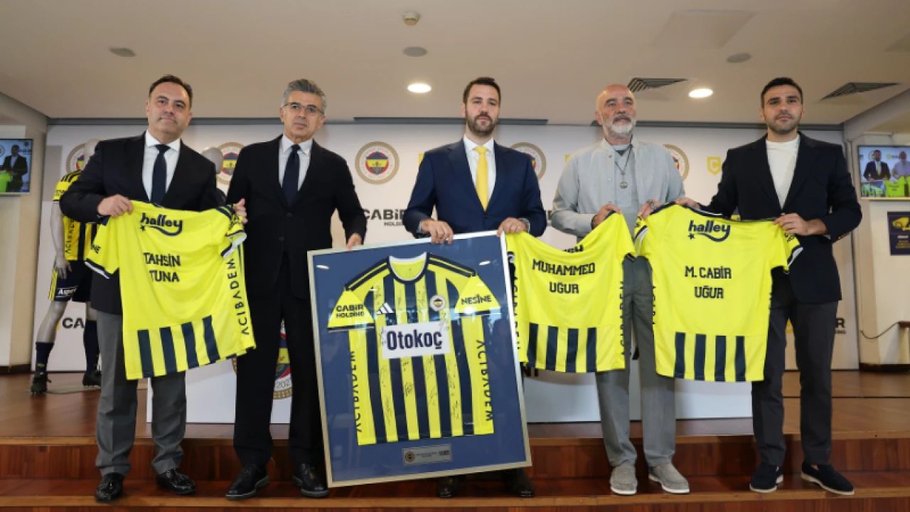 Cabir Holding, Fenerbahçe'nin yeni forma sponsoru oldu