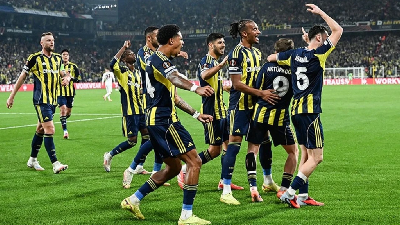 Şampiyonlar Ligi yolunda kritik viraj! Fenerbahçe, Sturm Graz'a konuk oluyor: Tur heyecanı tv100'de