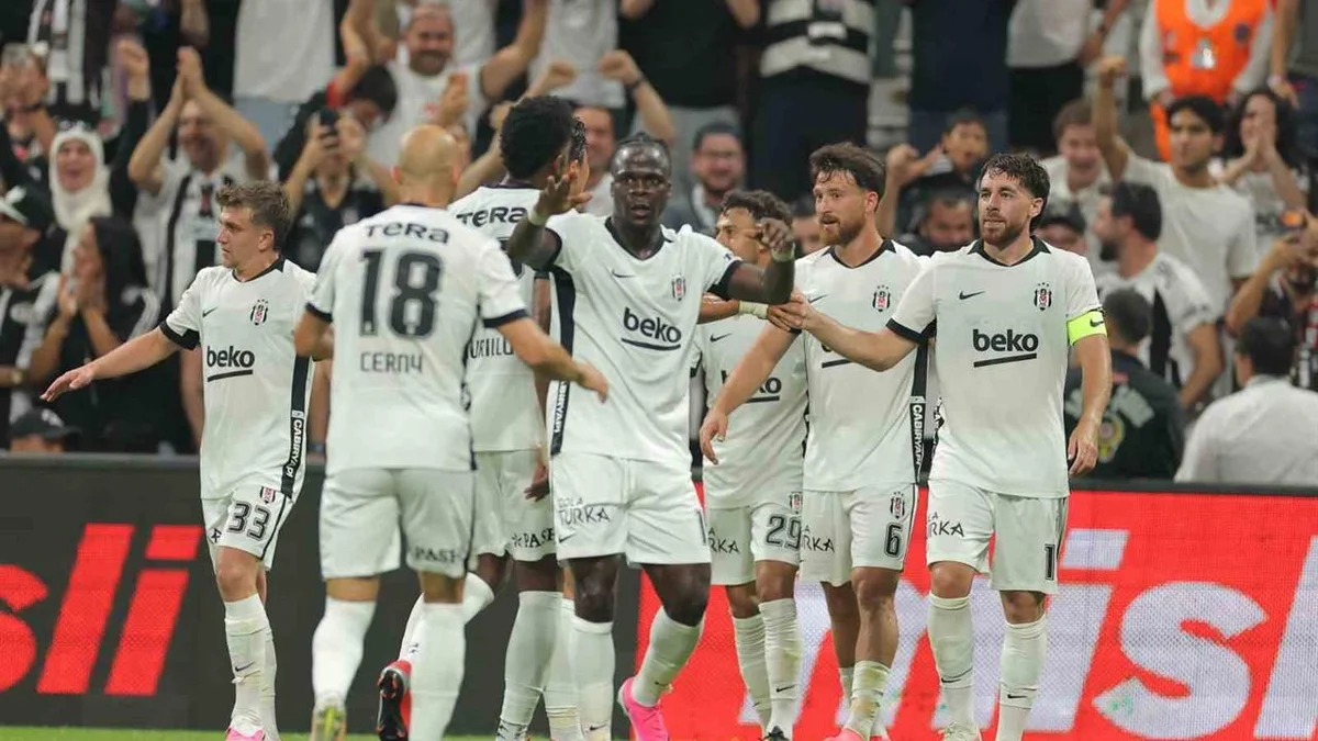 Beşiktaş, Hradec Kralove ile yapacağı maçta play-off'a kalmayı amaçlıyor.