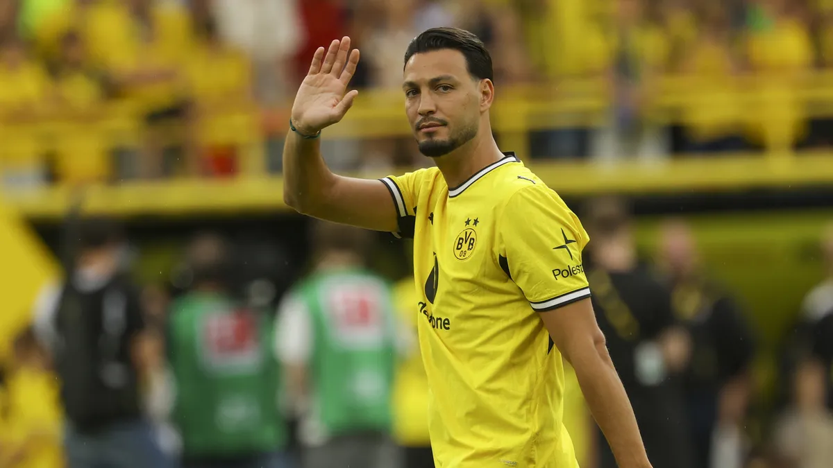 Galatasaray Ramy Bensebaini için devrede! Kontratı avantaj