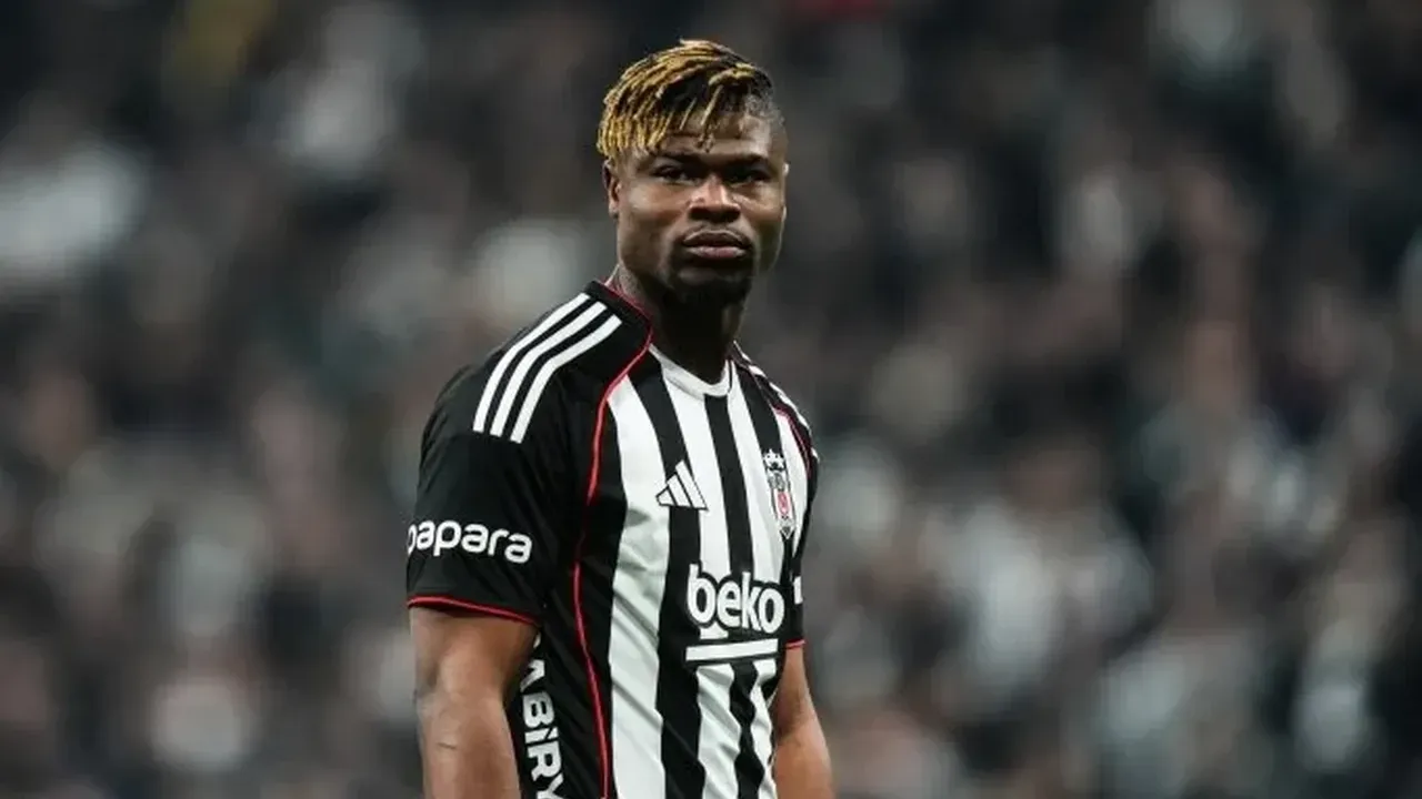 Beşiktaş'ta Emmanuel Agbadou İçin Ayrılık Kararı! 18 Milyon Avroluk Transferde Sürpriz Gelişme