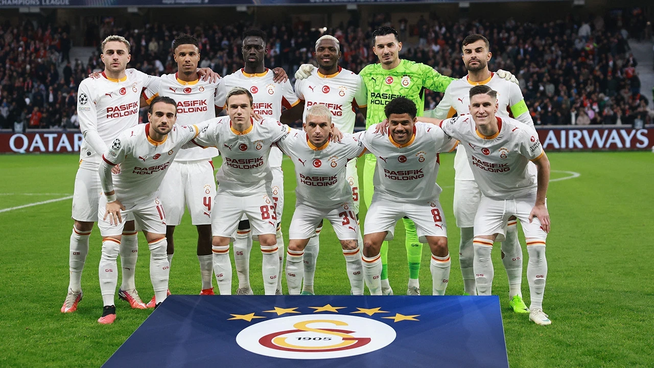 Okan Buruk, Lille maçında 3 ismi kulübeye çekti