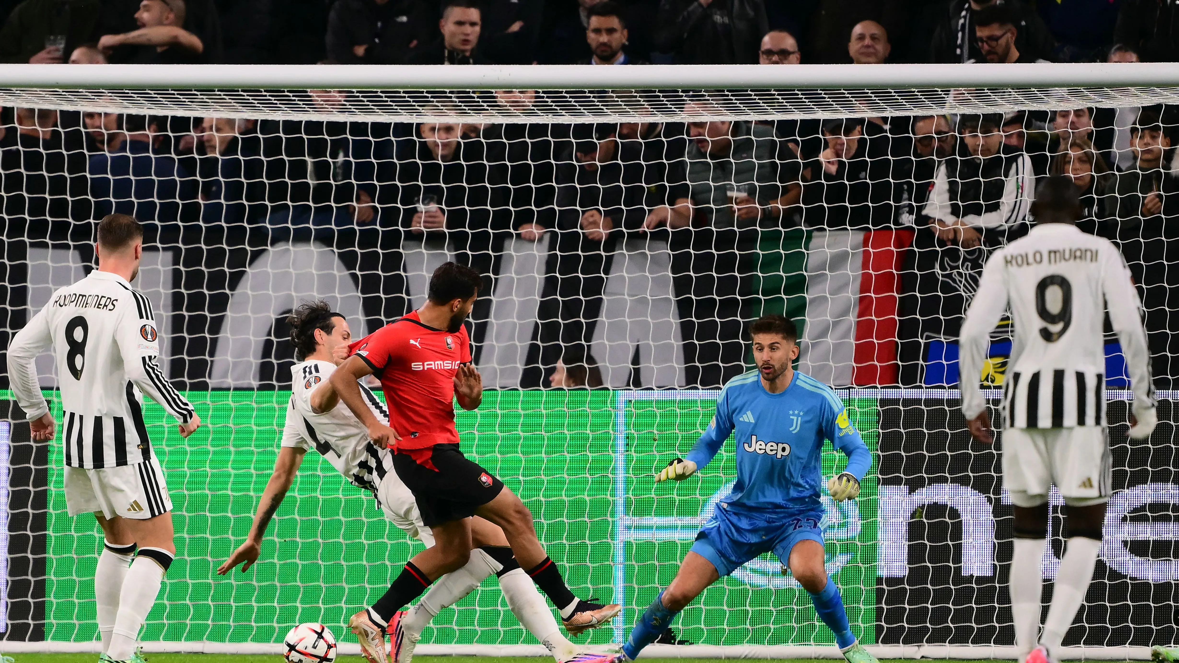 Video: Et-Tamari golünü attı, Juventus Avrupa Ligi'nde takıldı