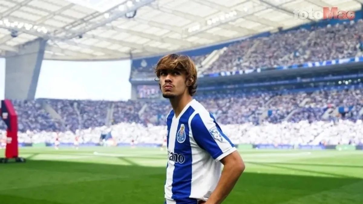 Galatasaray’dan On Numara Hamlesi: Aleksei Batrakov Geliyor