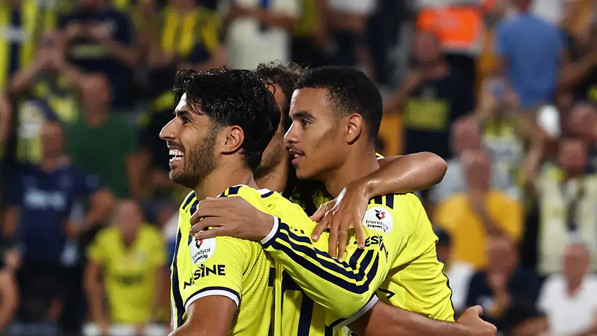Cem Yılmaz: Fenerbahçenin iki süper yıldızı var, Lyonda sonuca gidebilir - Spor Haberleri