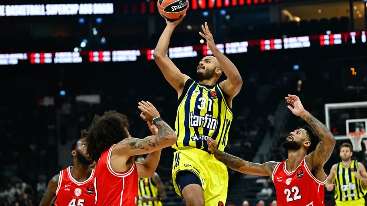 Fenerbahçe Beko Yunan Ekibine Yenildi: 92-90!