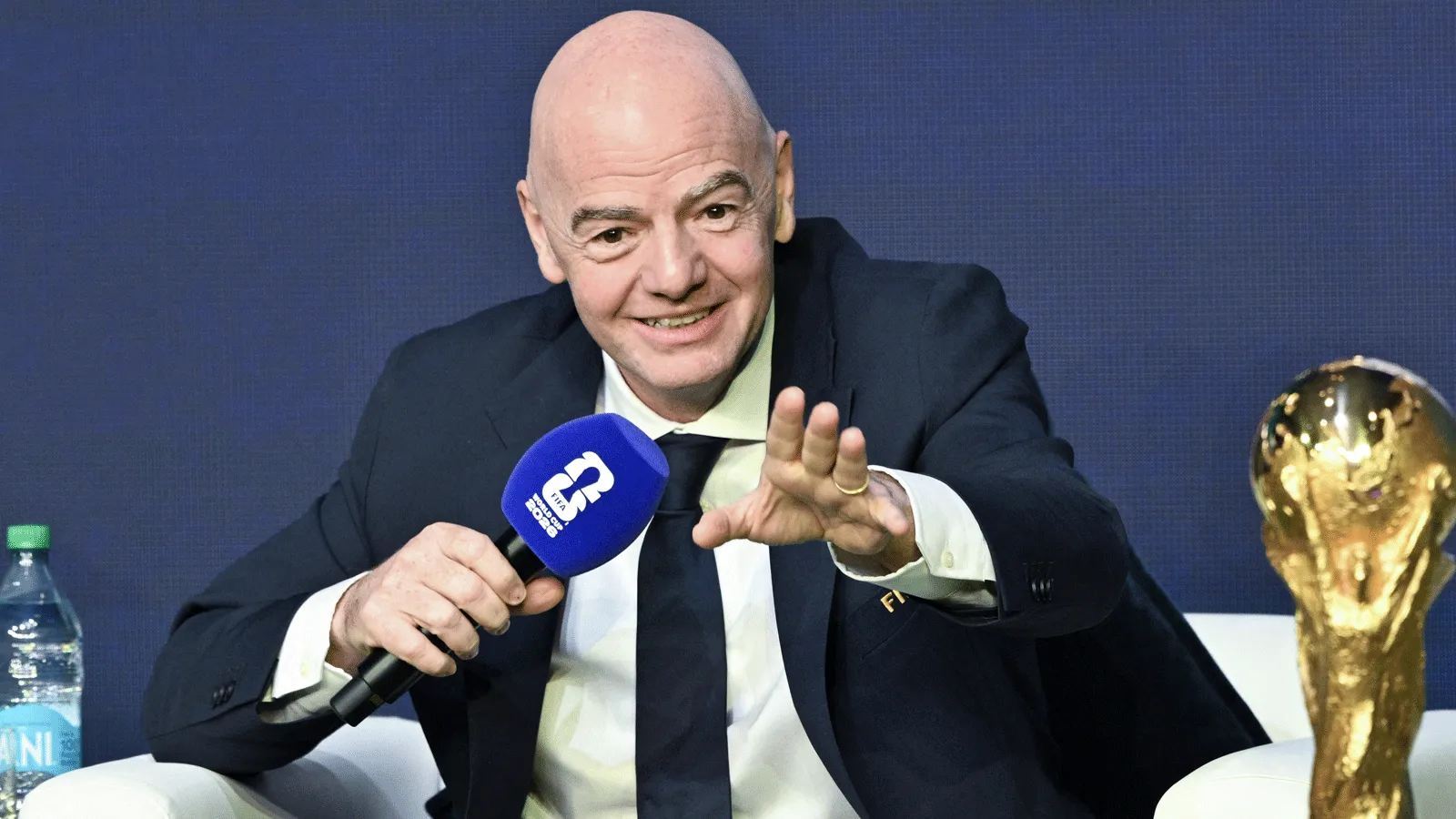 Gianni Infantino büyük bir destek aldı! UEFA birleştirici bir aday bulmak için yarışırken, FIFA başkanlığı için olası rakip Victor Montagliani…
