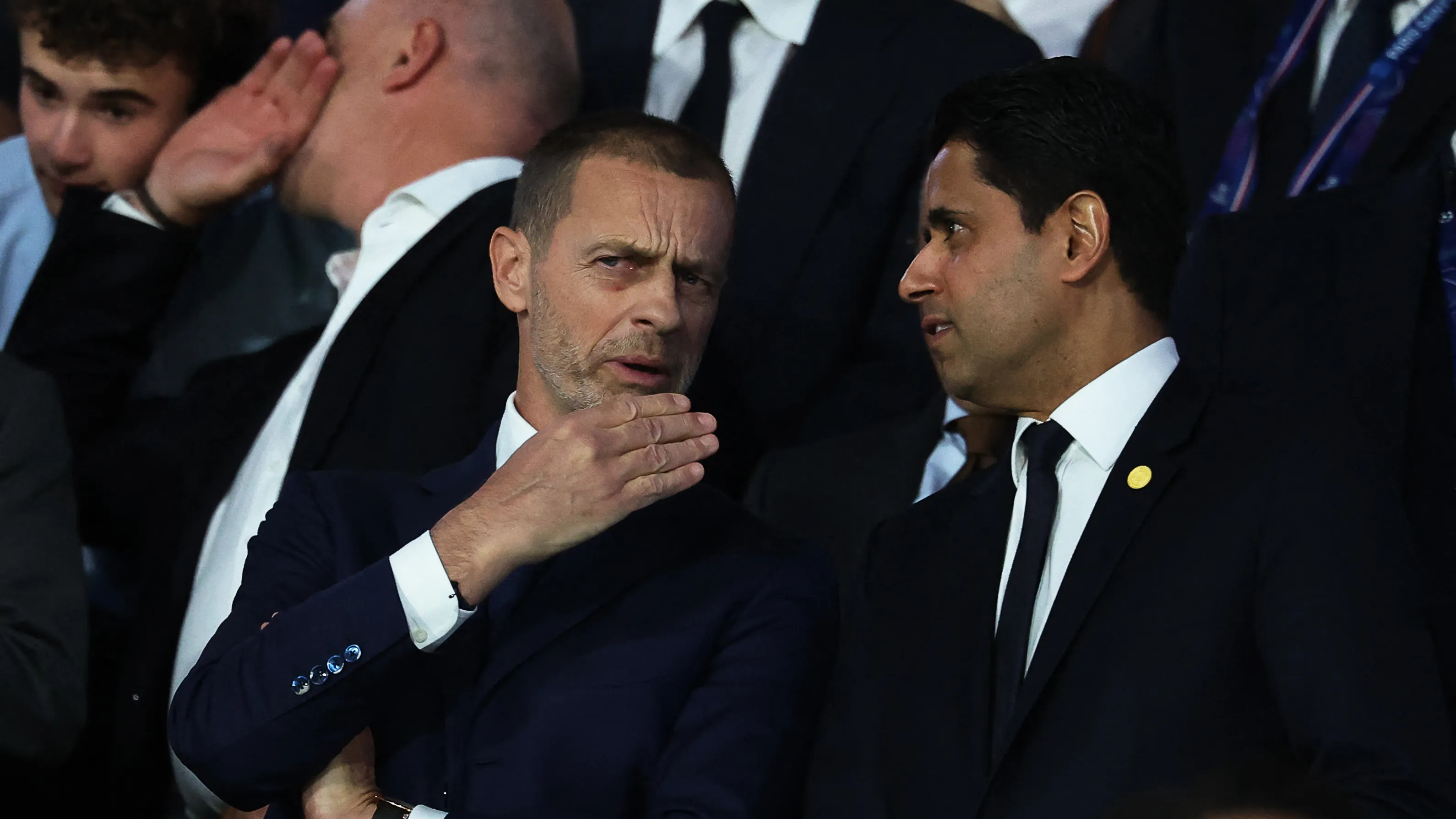 Savaş yeni bir aşamaya giriyor: UEFA ve Halifi ittifakı Infantino'nun etrafındaki çemberi daraltıyor