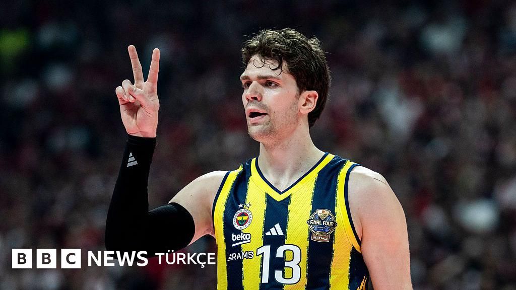 NBA'e transfer olan Tarık Biberovic kimdir?