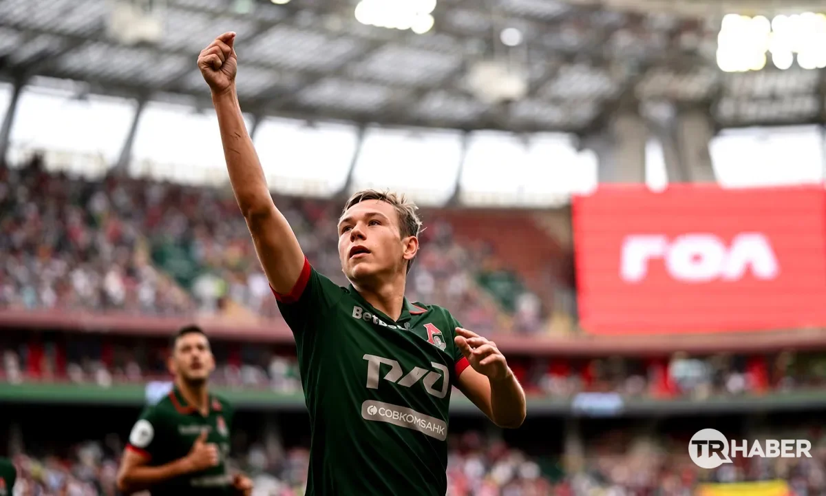 Galatasaray 10'a kavuşuyor: Aleksey Batrakov İstanbul'a geliyor