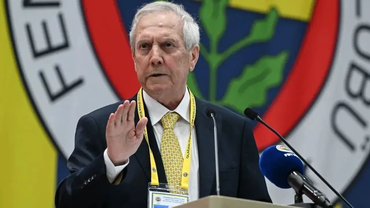 Fenerbahçe'de forvet transferinde sürpriz isim