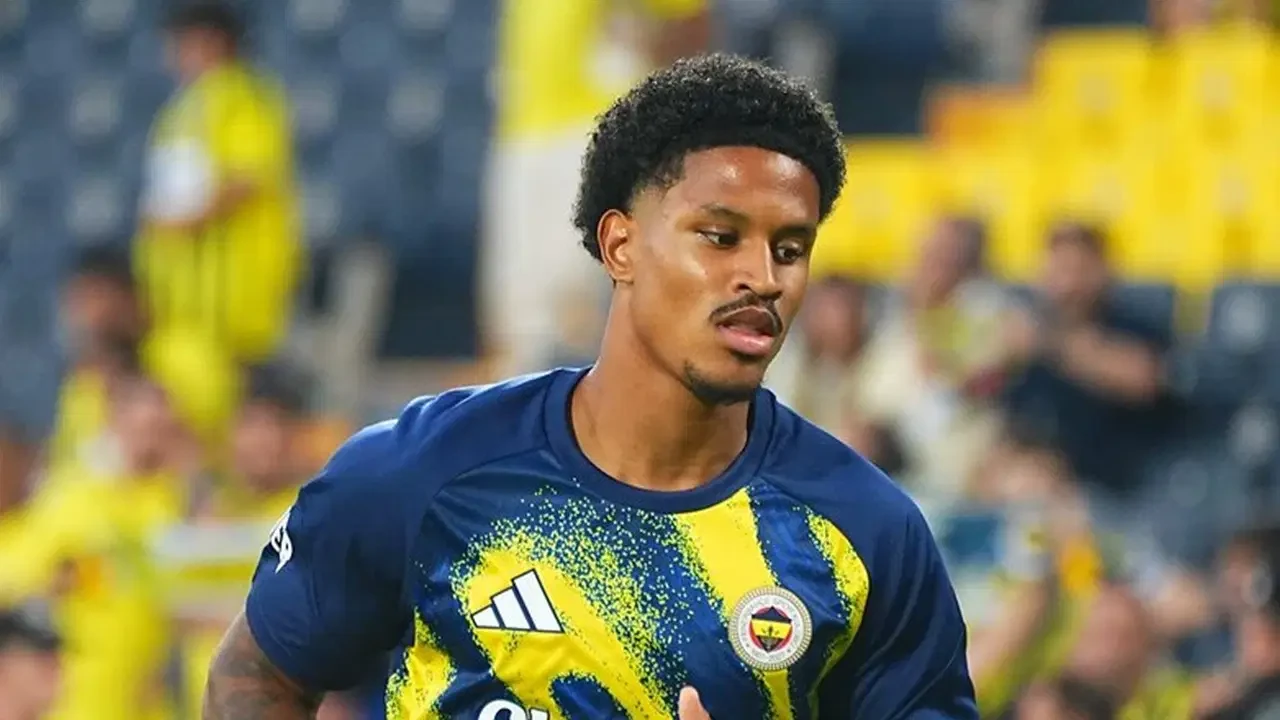 Roma’dan Fenerbahçe’ye Jayden Oosterwolde için resmi teklif iddiası