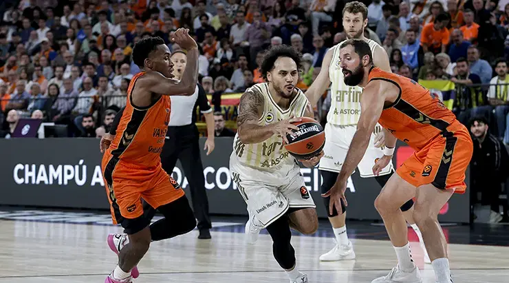 Euroleague'de Fenerbahçe, Valencia karşısında mağlup! Sezonun 2. yenilgisi
