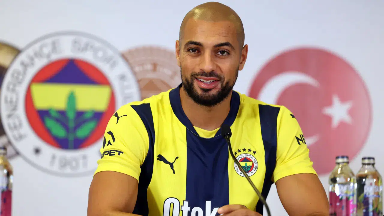 Fenerbahçe'de Amrabat gelişmesi : Sağlık kontrollerinden geçmek için İstanbul'da